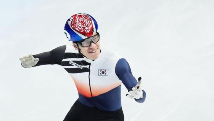 韩名宿为黄大宪摘金落泪 夺冠背后借乔丹名言打气