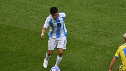 梅西缺战！TNT：对厄瓜多尔，阿尔马达将身穿阿根廷10号球衣