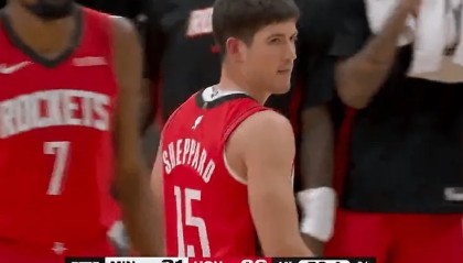 kaiyun app-谢泼德外线连中三记三分，火箭首节落后森林狼5分