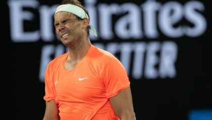 开云投注-纳达尔惨遭西西帕斯大逆转 “创纪录”之旅戛然而止